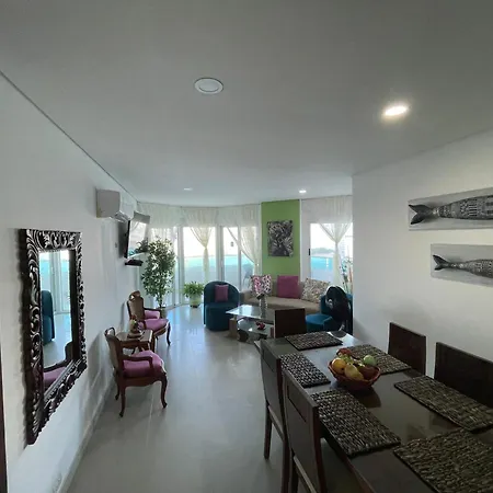 504 El Laguito 1 * Cartagena